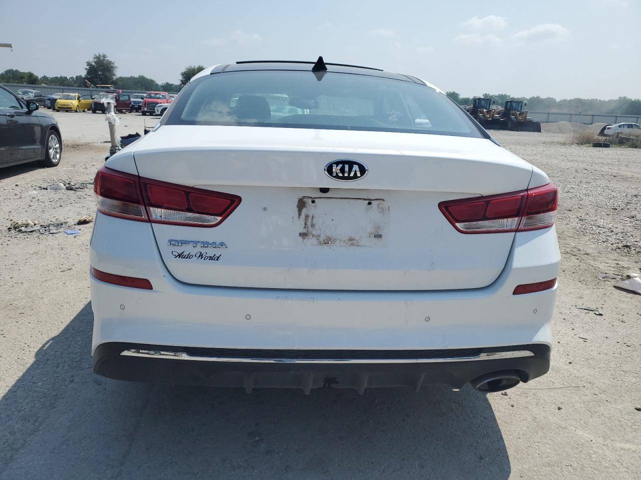 5XXGT4L30KG310718 2019 Kia Optima Lx