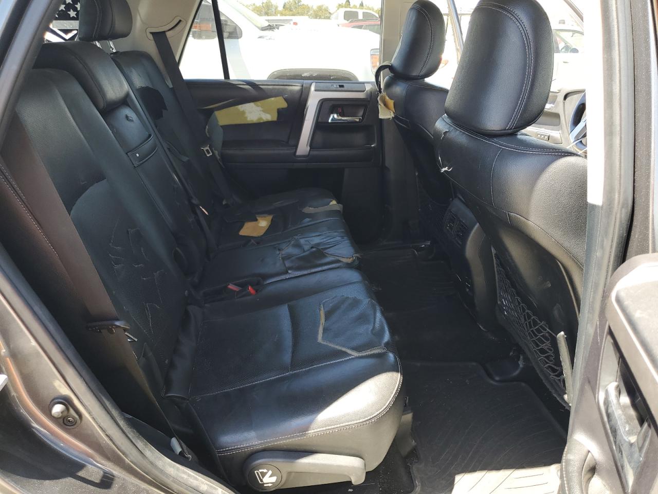 2014 Toyota 4Runner Sr5 VIN: JTEBU5JR5E5155267 Lot: 67368604