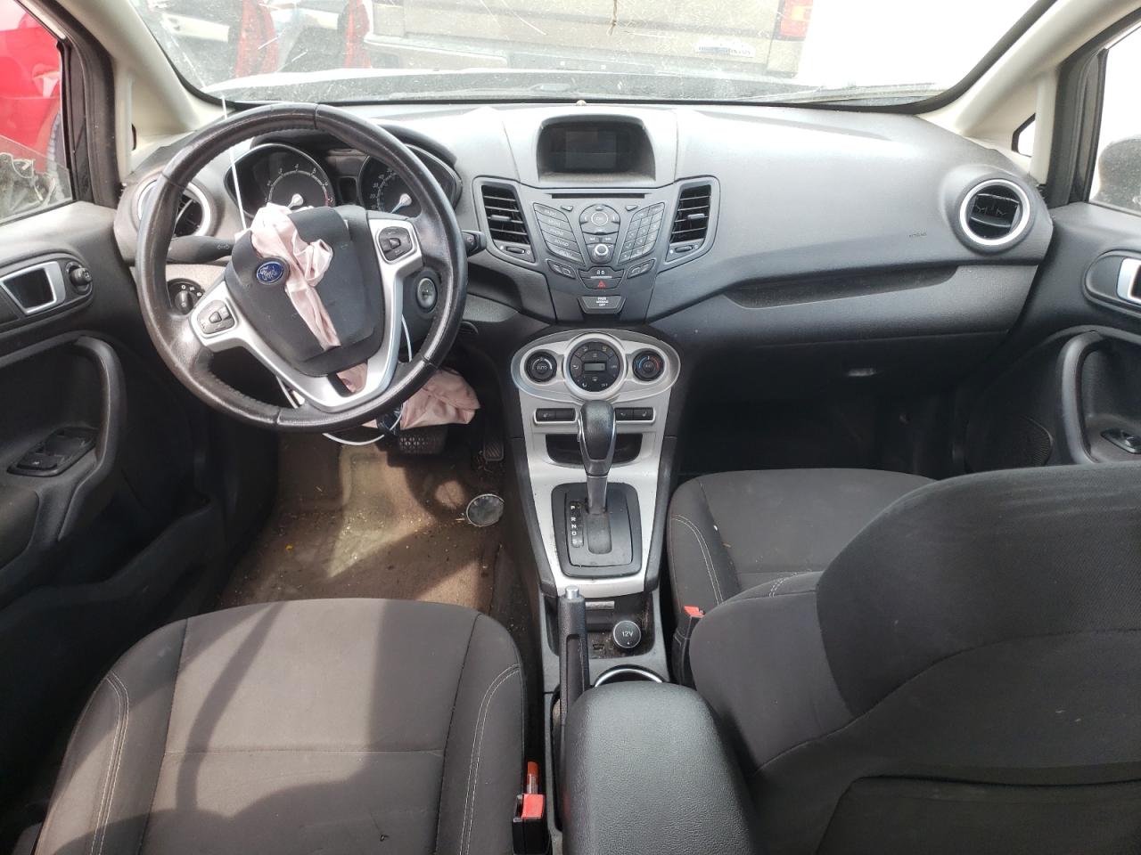 3FADP4BJ2GM162428 2016 Ford Fiesta Se