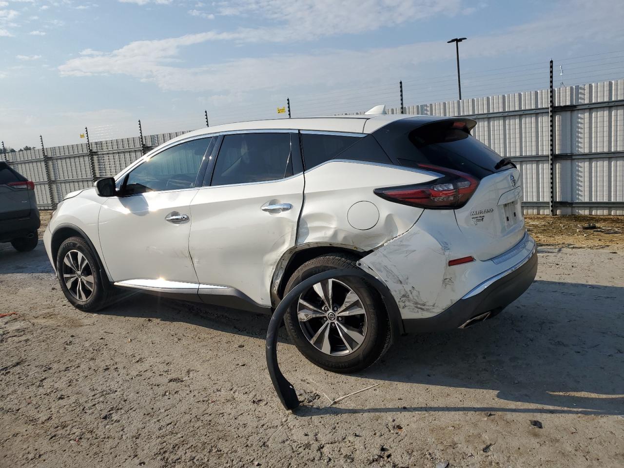 5N1AZ2MJ5KN135792 2019 NISSAN MURANO - Image 2