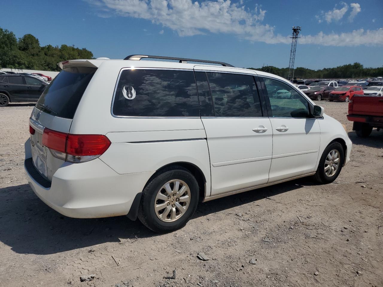 2008 Honda Odyssey - Image 3