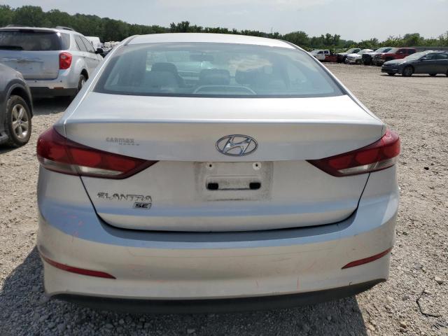  HYUNDAI ELANTRA 2018 Srebrny