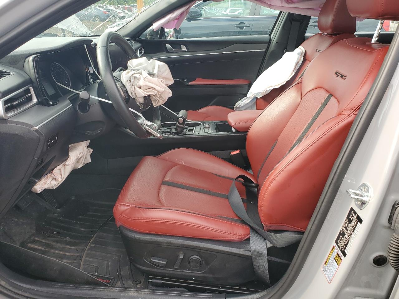 2022 Kia K5 - Image 7