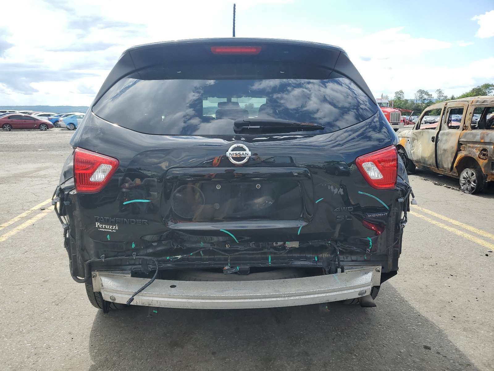 5N1DR2MM7JC649094 2018 Nissan Pathfinder S