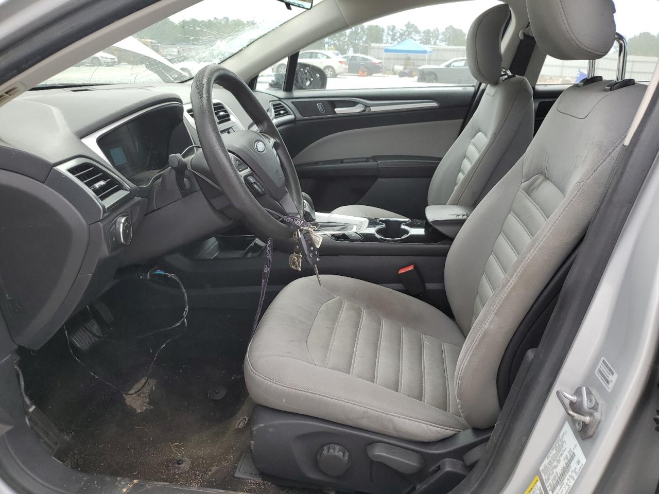 2014 Ford Fusion S VIN: 1FA6P0G72E5400215 Lot: 66415924