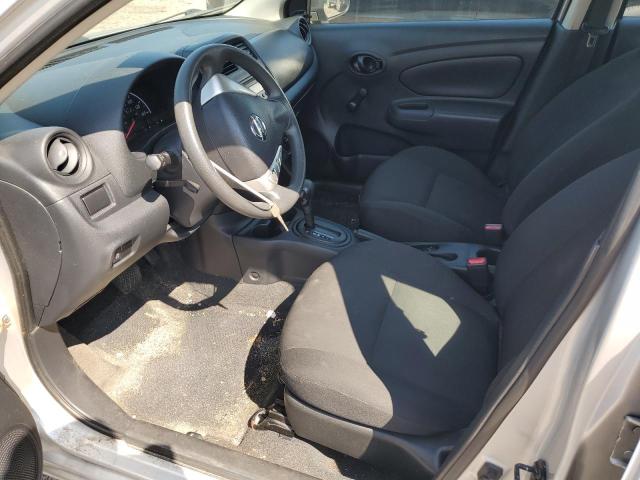  NISSAN VERSA 2015 Srebrny