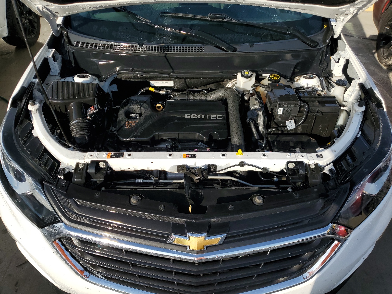 2GNAXJEV1J6306487 2018 Chevrolet Equinox Lt