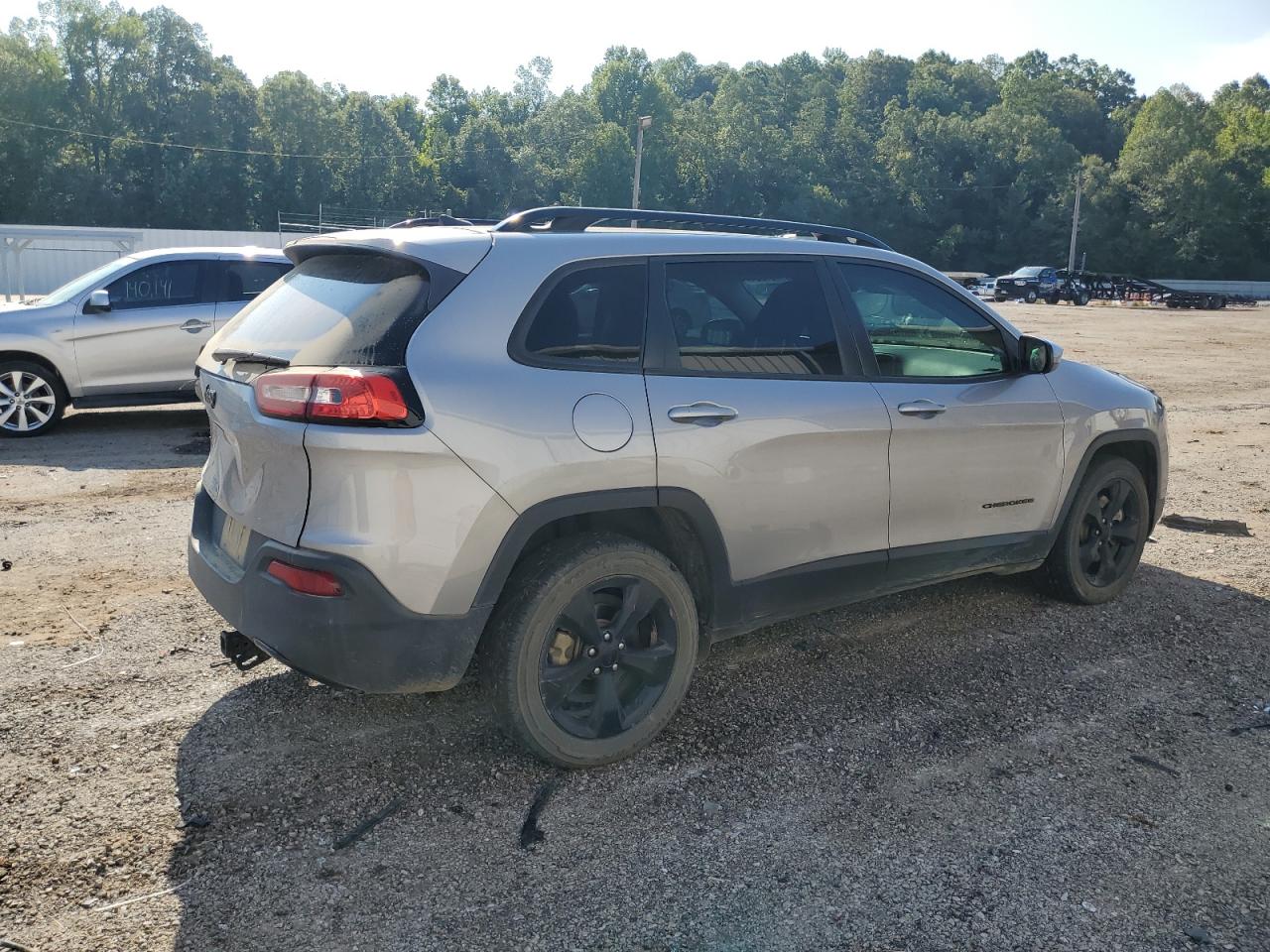 2018 Jeep Grand Cherokee - Image 3
