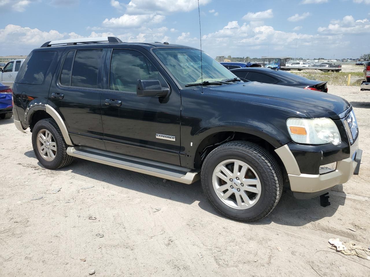 2006 Ford Explorer Eddie Bauer VIN: 1FMEU64E36UB32976 Lot: 67382854