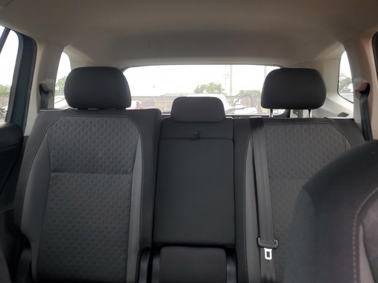 2019 Volkswagen Tiguan S VIN: 3VV1B7AX2KM110634 Lot: 66471104