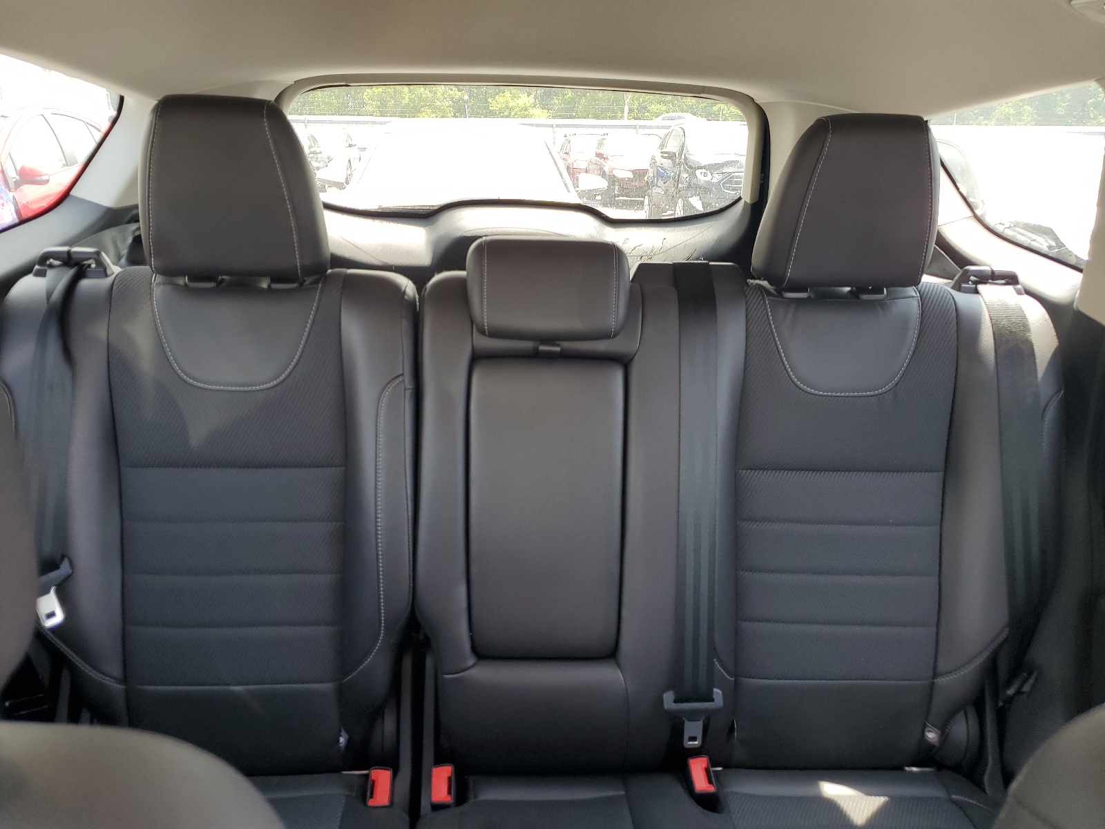 1FMCU9G97GUC33849 2016 Ford Escape Se