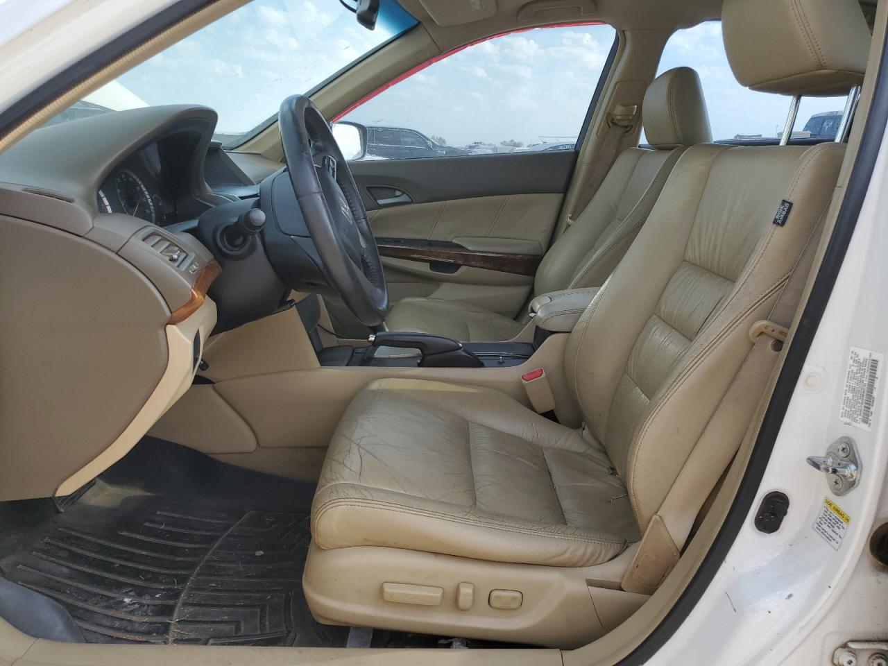 2009 Honda Accord - Image 7