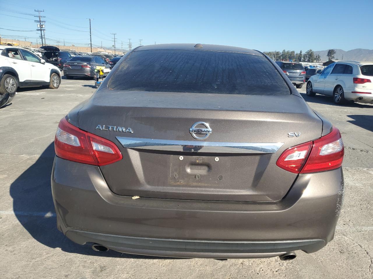 2017 Nissan Altima - Image 6