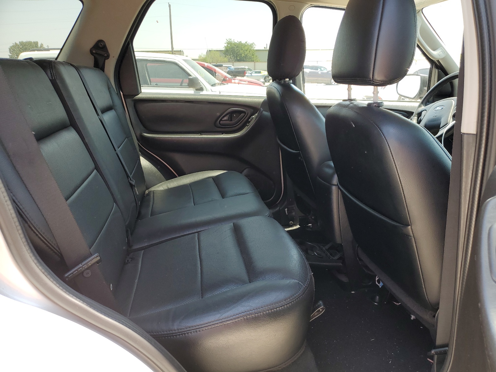 1FMYU041X5KA94230 2005 Ford Escape Limited