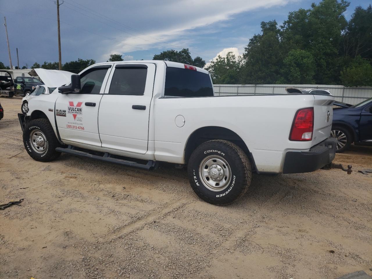 2017 RAM 2500 - Image 2