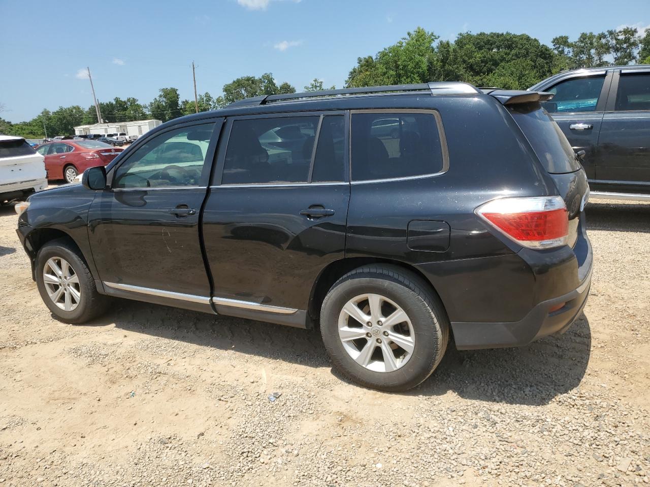 5TDZK3EH6DS134371 2013 Toyota Highlander Base