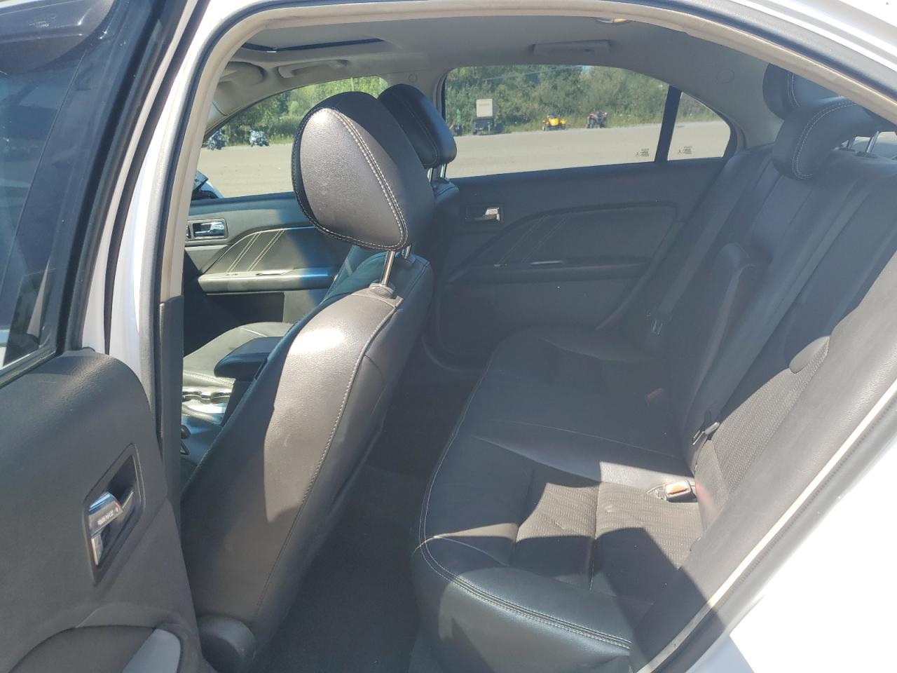 2012 Ford Fusion - Image 11