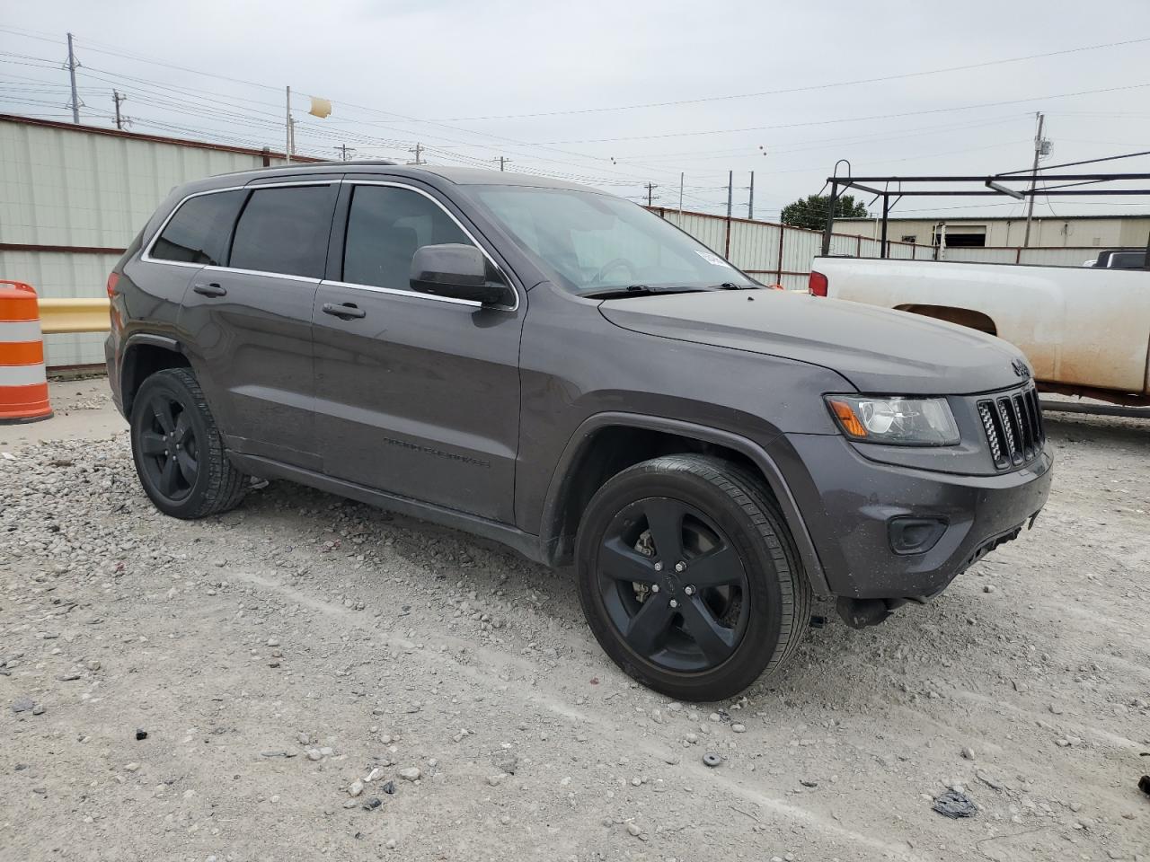 2014 Jeep Grand Cherokee - Image 4