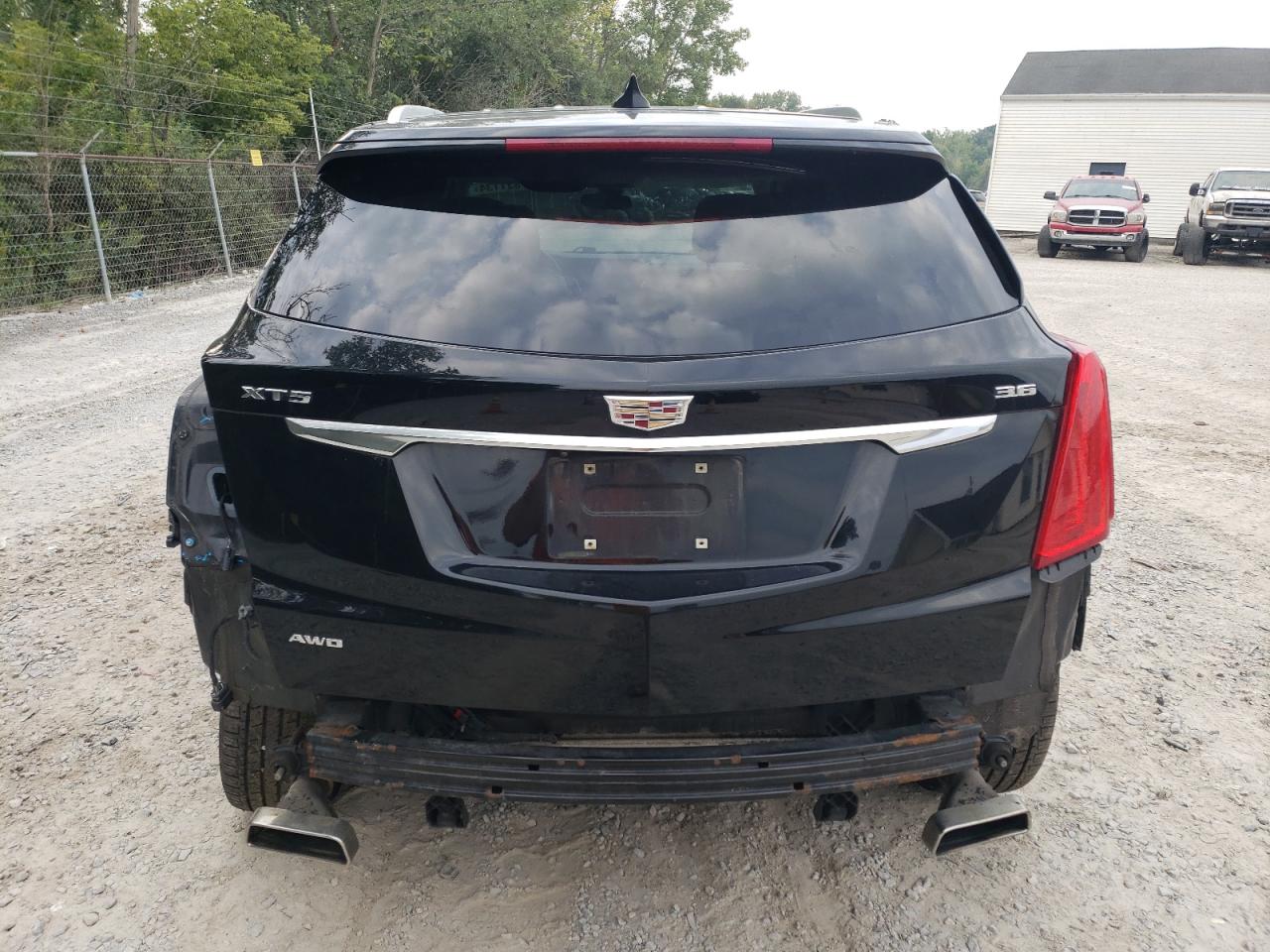 2018 Cadillac Xt5 Premium Luxury VIN: 1GYKNFRS0JZ230601 Lot: 67831134