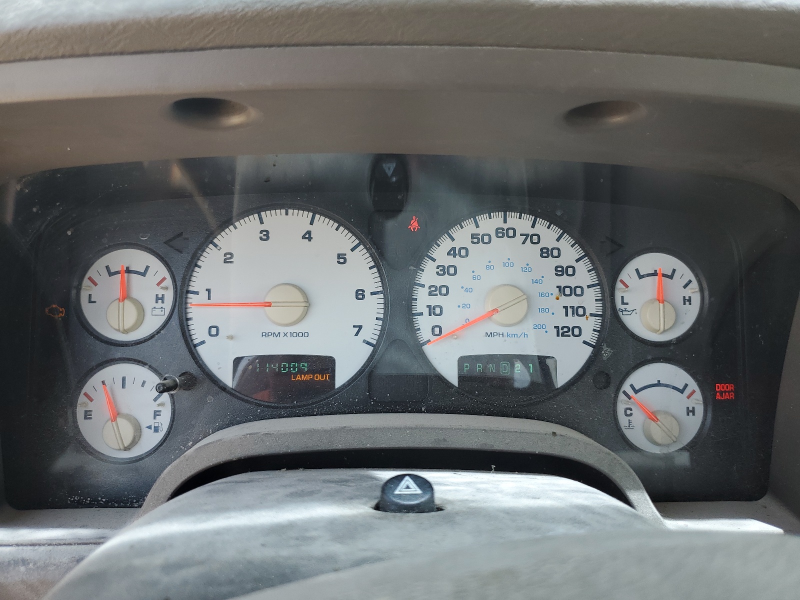 1D7HA16DX5J555660 2005 Dodge Ram 1500 St