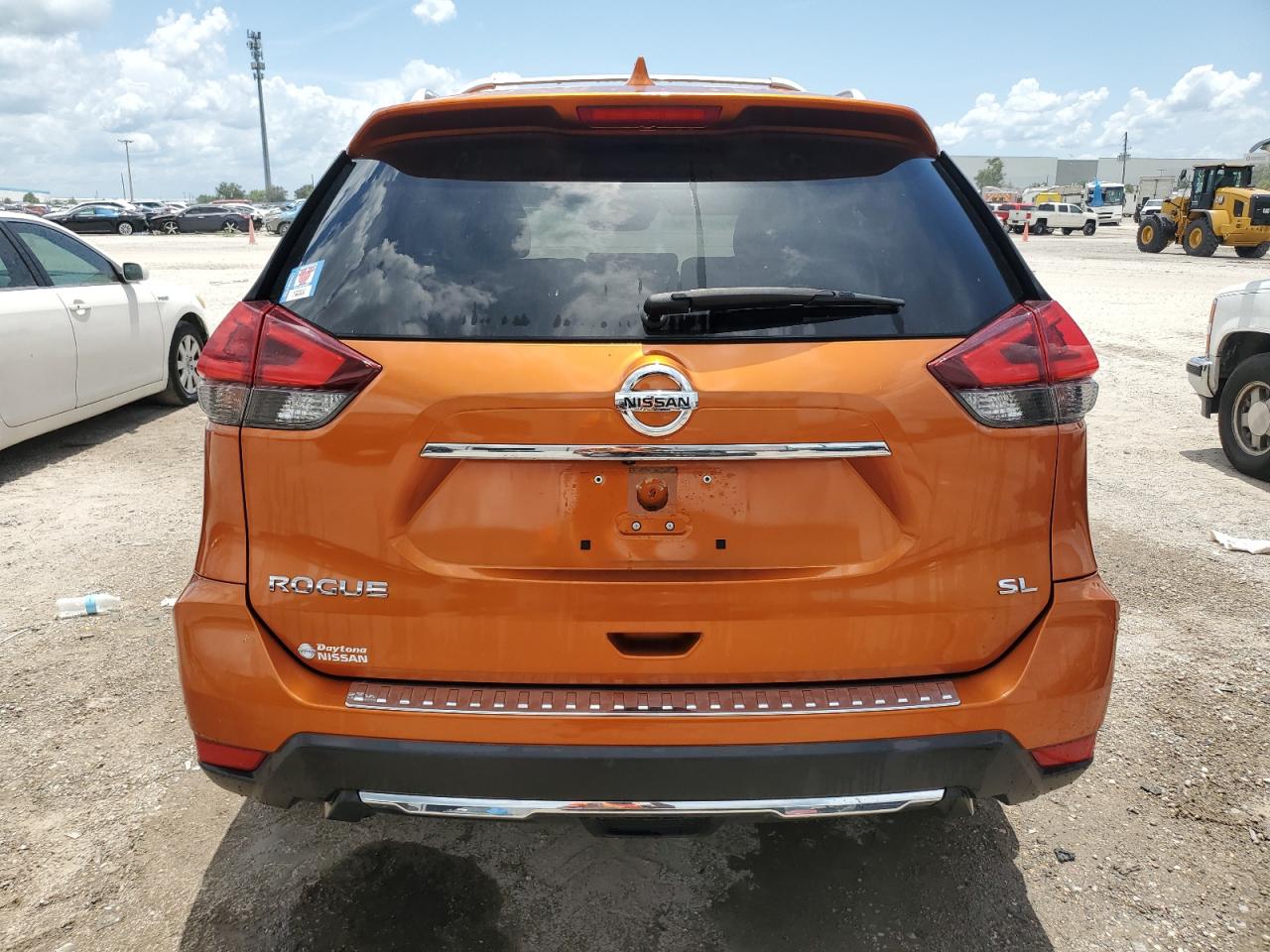 2018 Nissan Rogue S VIN: JN8AT2MT8JW456469 Lot: 65575754