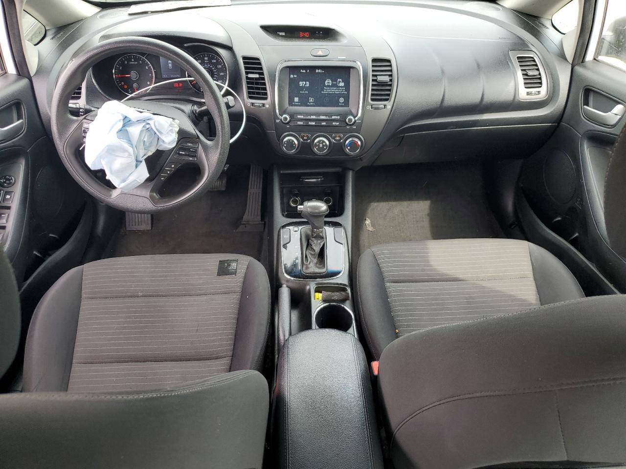 2018 Kia Forte Lx VIN: 3KPFL4A72JE223878 Lot: 65868274