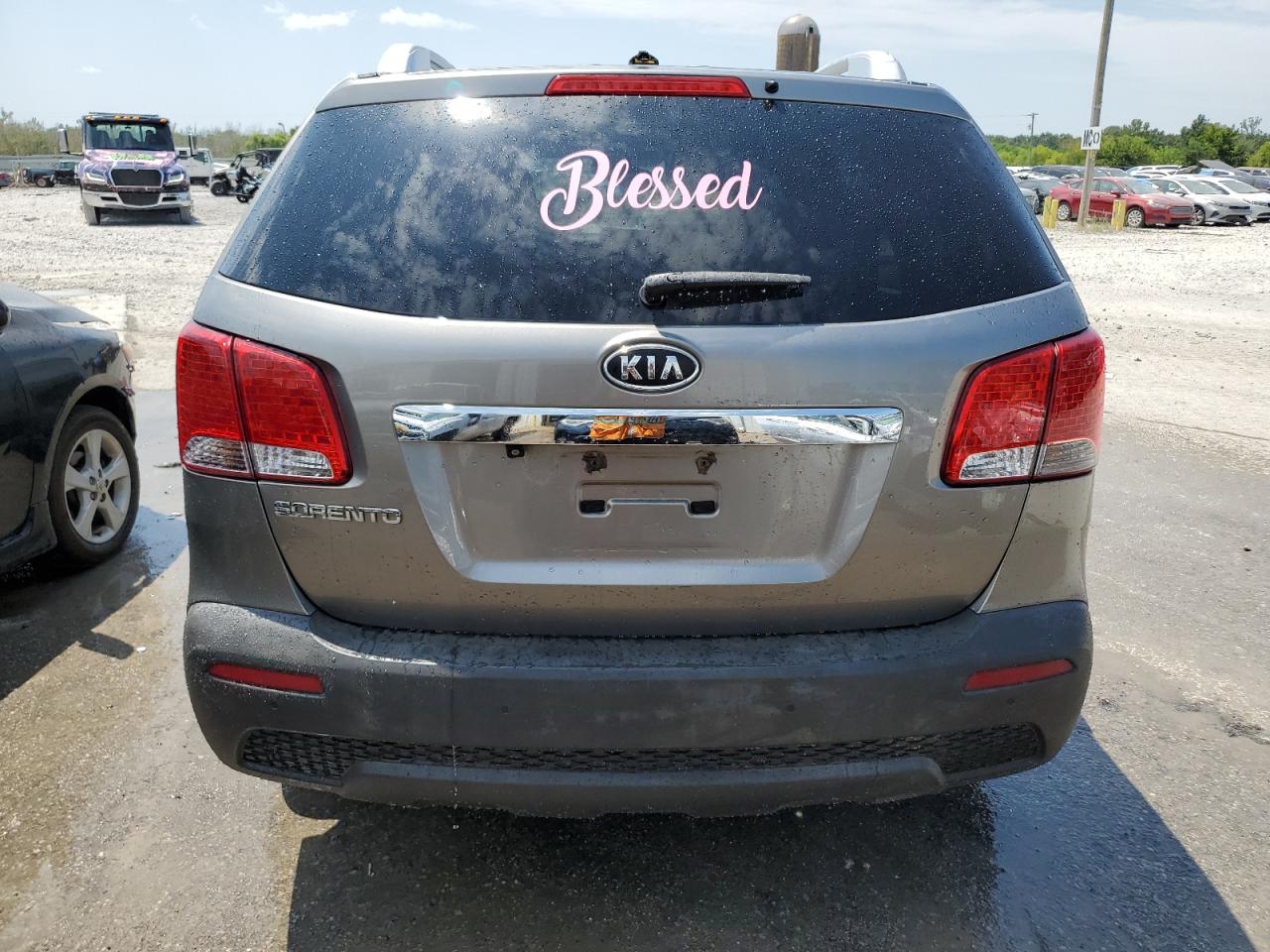 2011 Kia Sorento Base VIN: 5XYKT3A13BG020684 Lot: 66918834