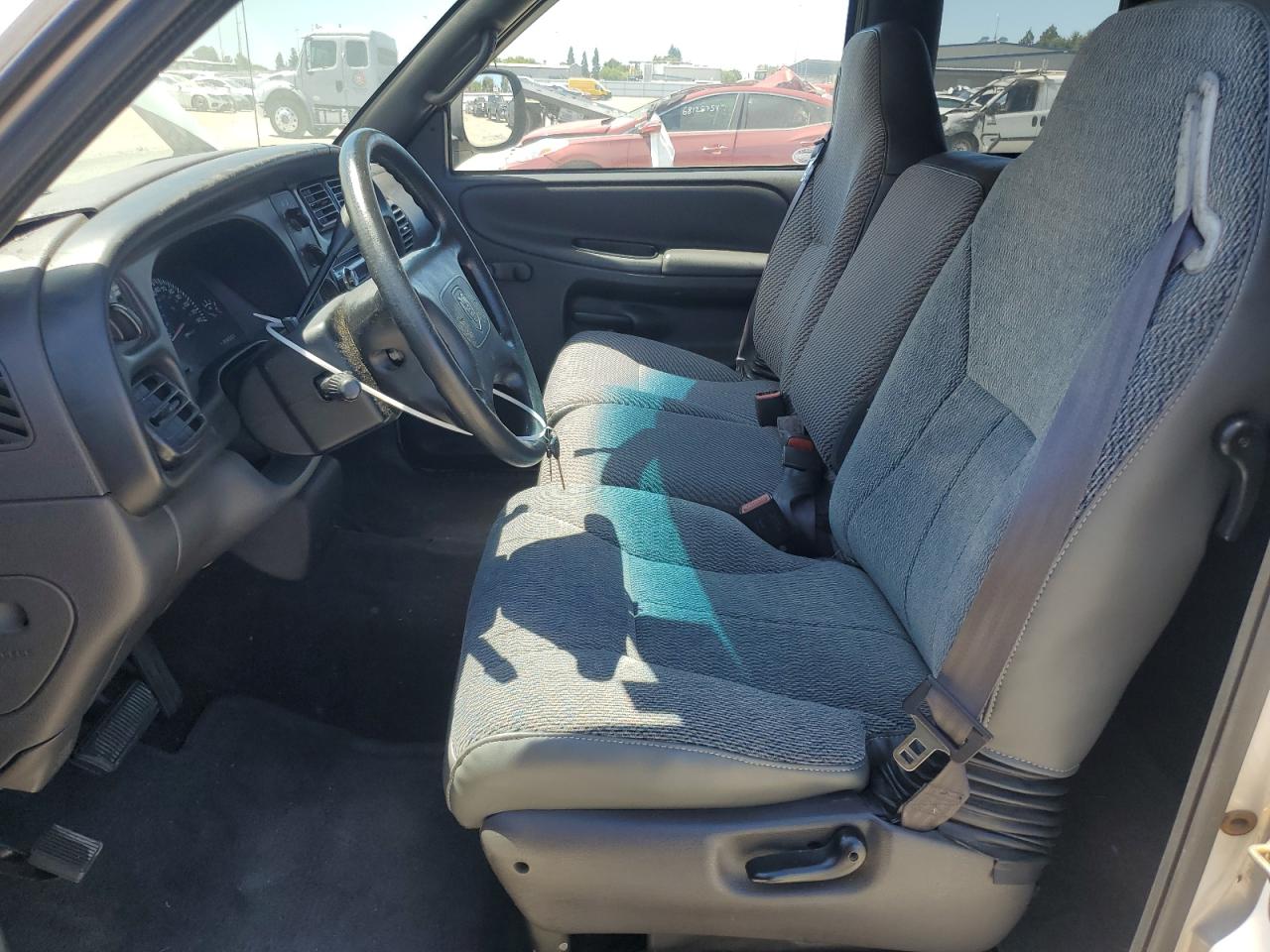 1999 Dodge Ram 1500 VIN: 3B7HC12Y1XG133567 Lot: 68166934