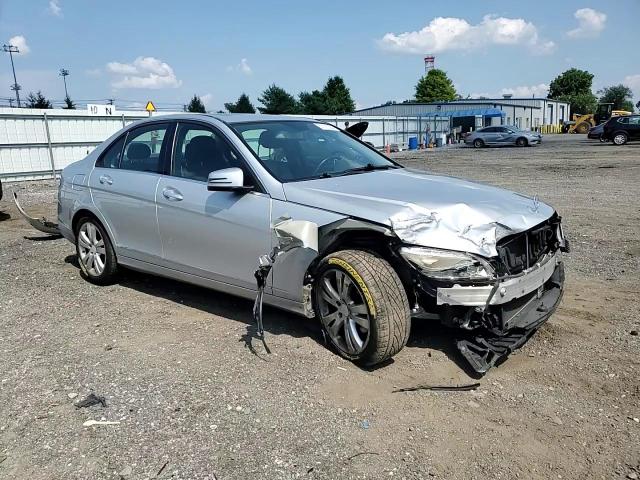 2010 Mercedes-Benz C 300 4Matic VIN: WDDGF8BB1AF525096 Lot: 65116394
