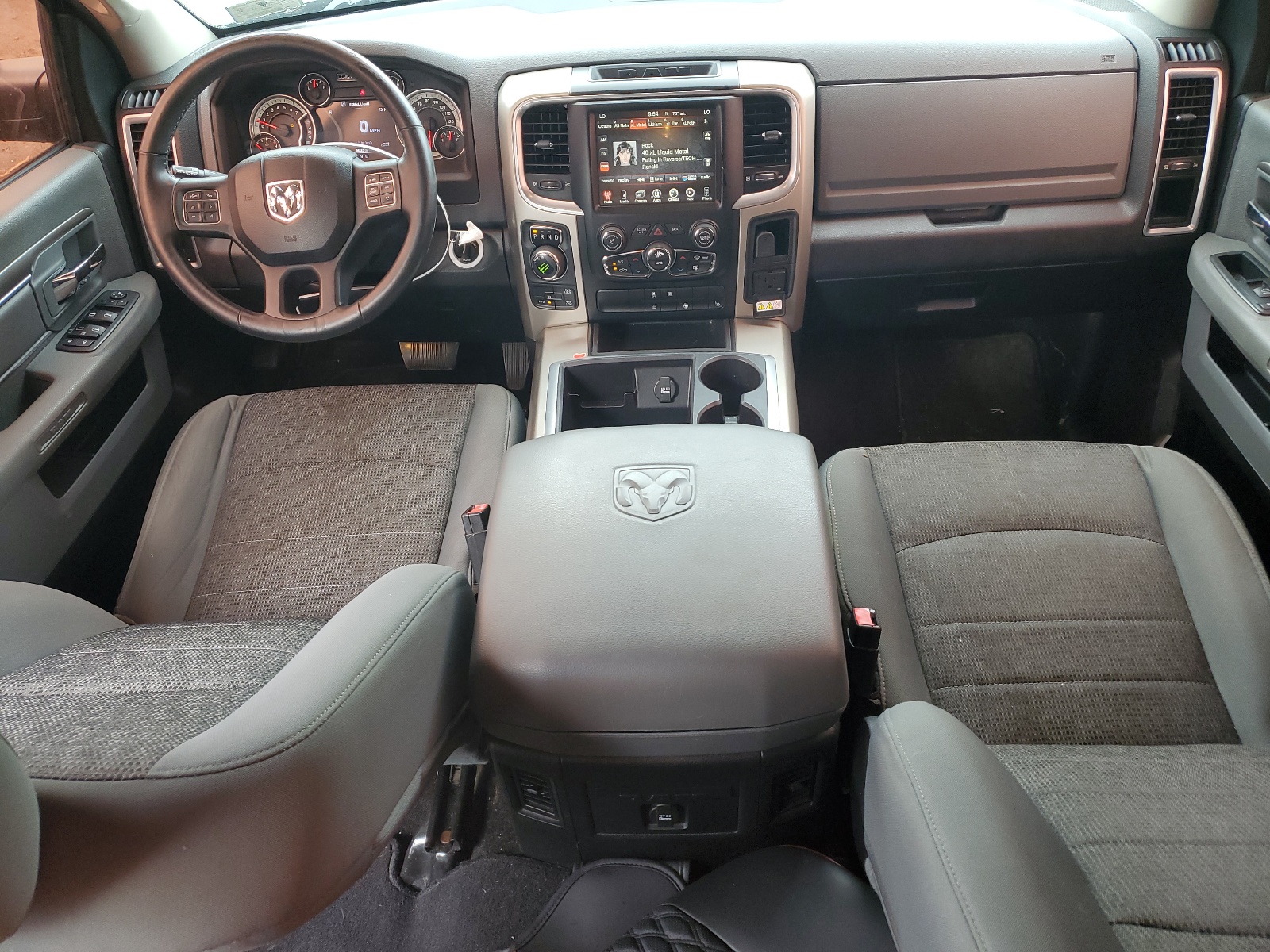 1C6RR7LT1FS632375 2015 Ram 1500 Slt