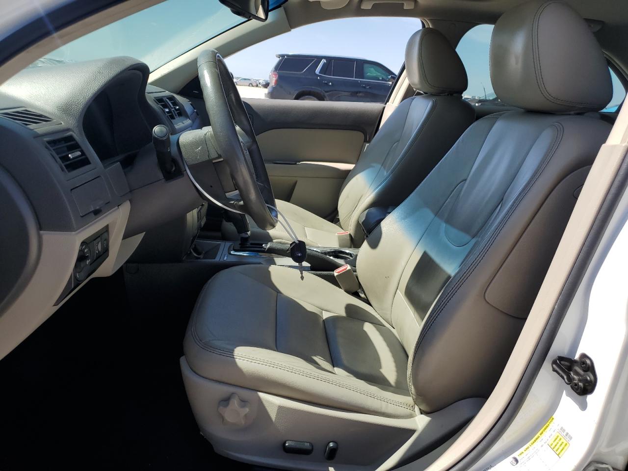 2010 Ford Fusion Hybrid VIN: 3FADP0L35AR281481 Lot: 65778904