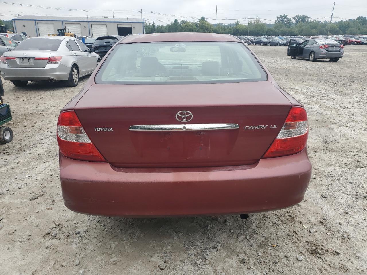 2004 Toyota Camry Le VIN: 4T1BE32K74U262375 Lot: 67350284