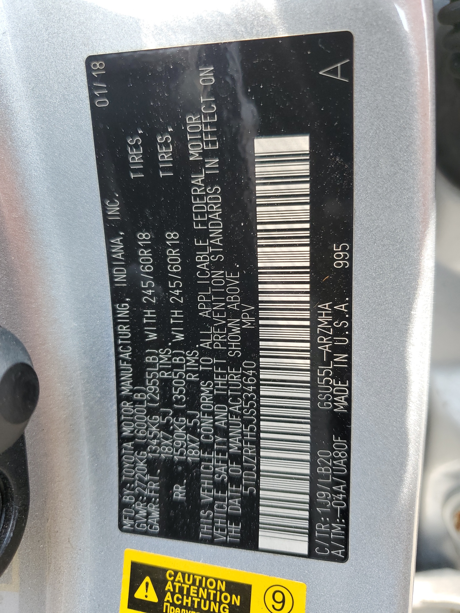 5TDJZRFH5JS534640 2018 Toyota Highlander Se