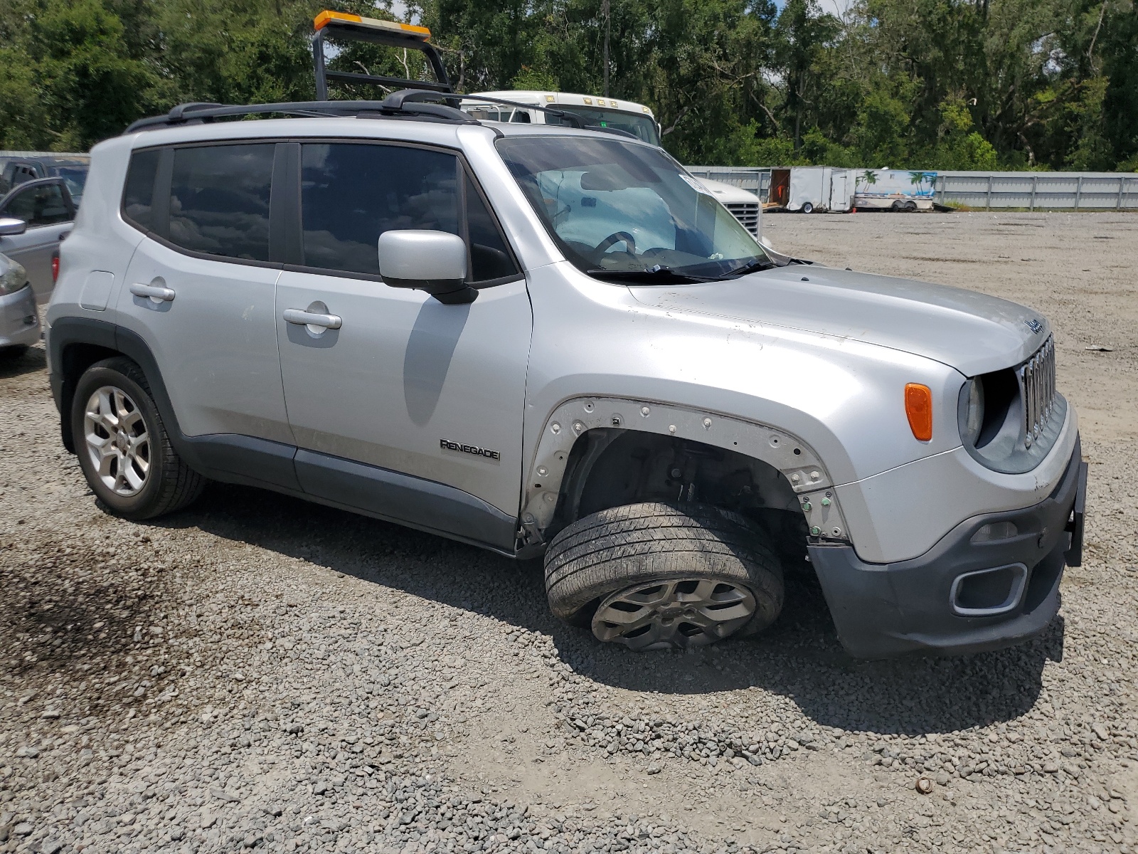 ZACCJABT9FPB47508 2015 Jeep Renegade Latitude