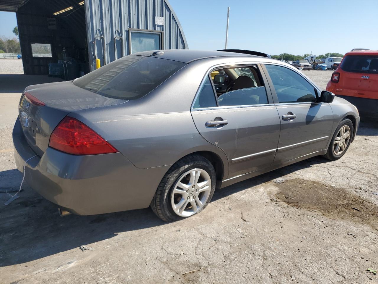 2007 Honda Accord Ex VIN: 1HGCM56837A205104 Lot: 69488614