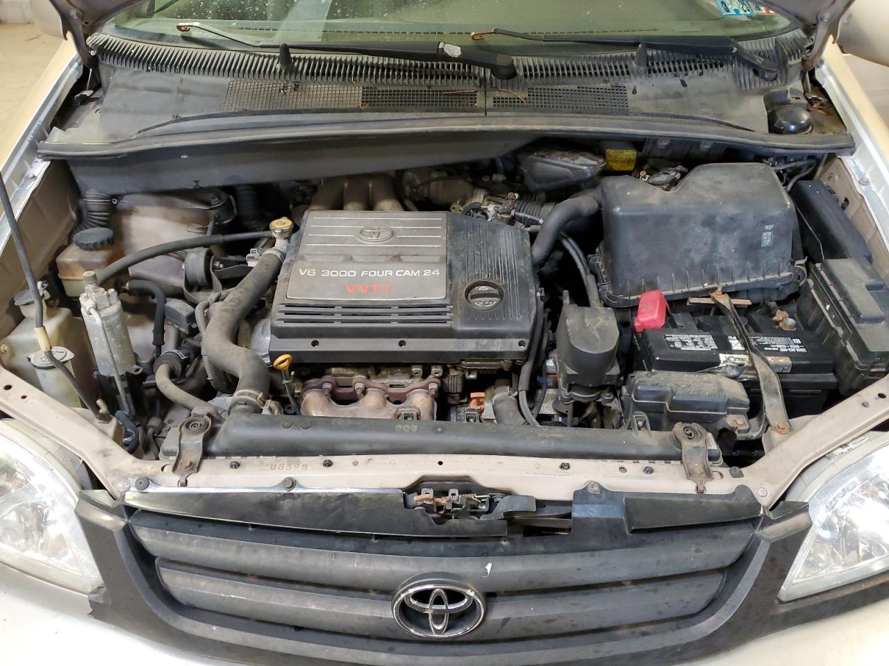 2002 Toyota Sienna Le VIN: 4T3ZF13C42U448225 Lot: 68568064