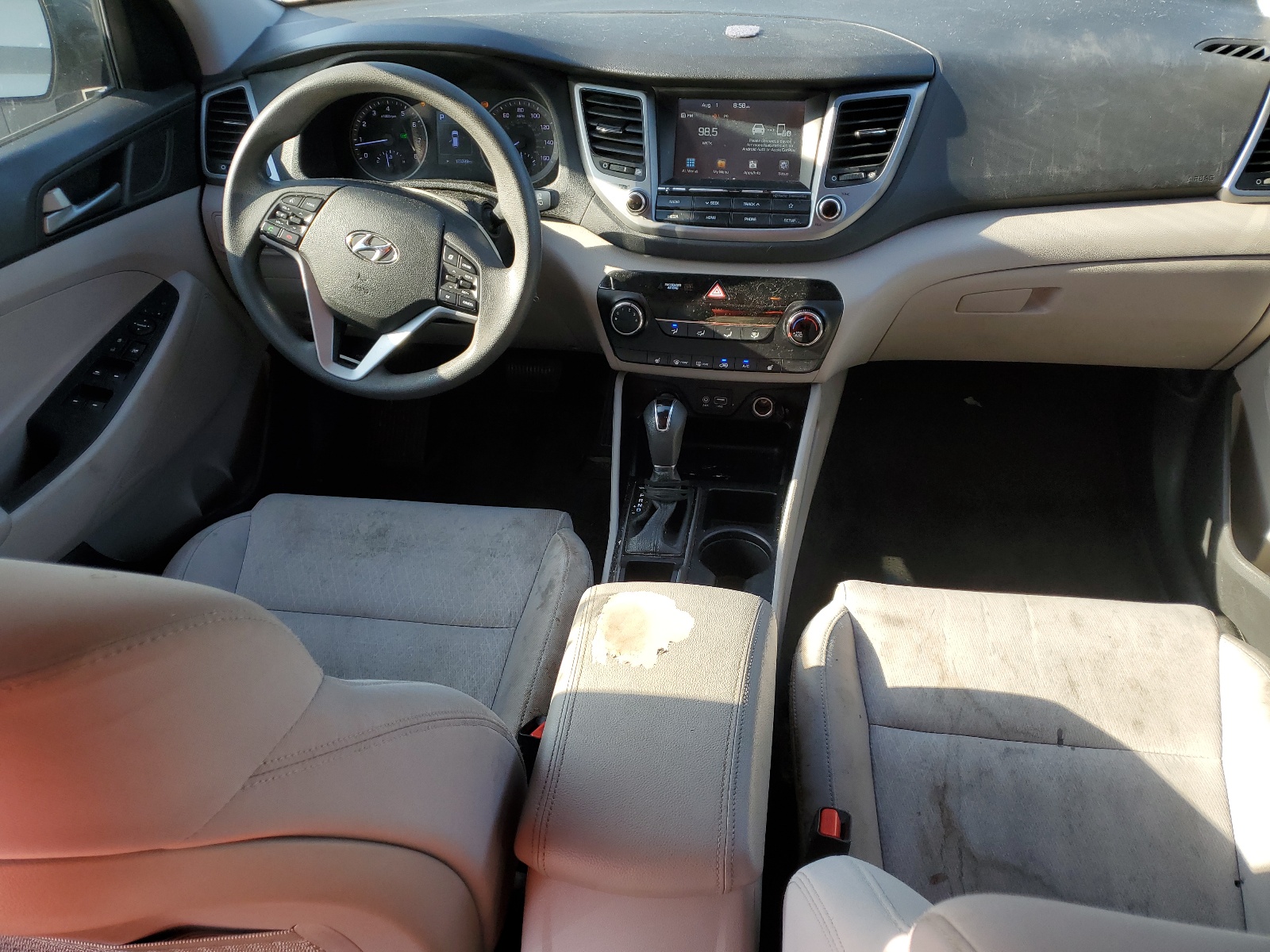 KM8J33A44JU604784 2018 Hyundai Tucson Sel