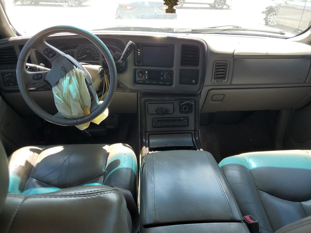 1GKEK63U45J171664 2005 GMC Yukon Denali