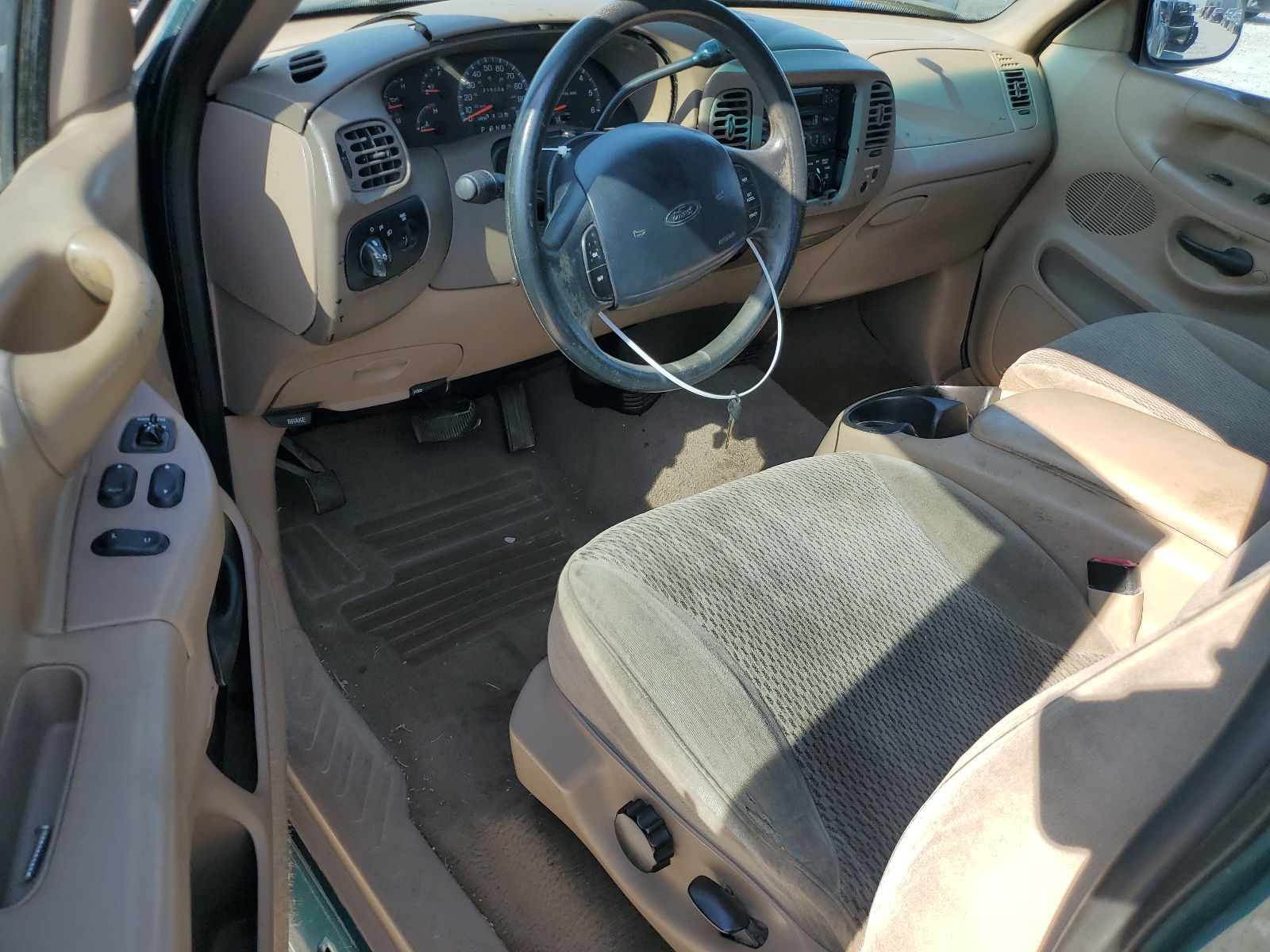 1FTZX0763WKB68306 1998 Ford F150