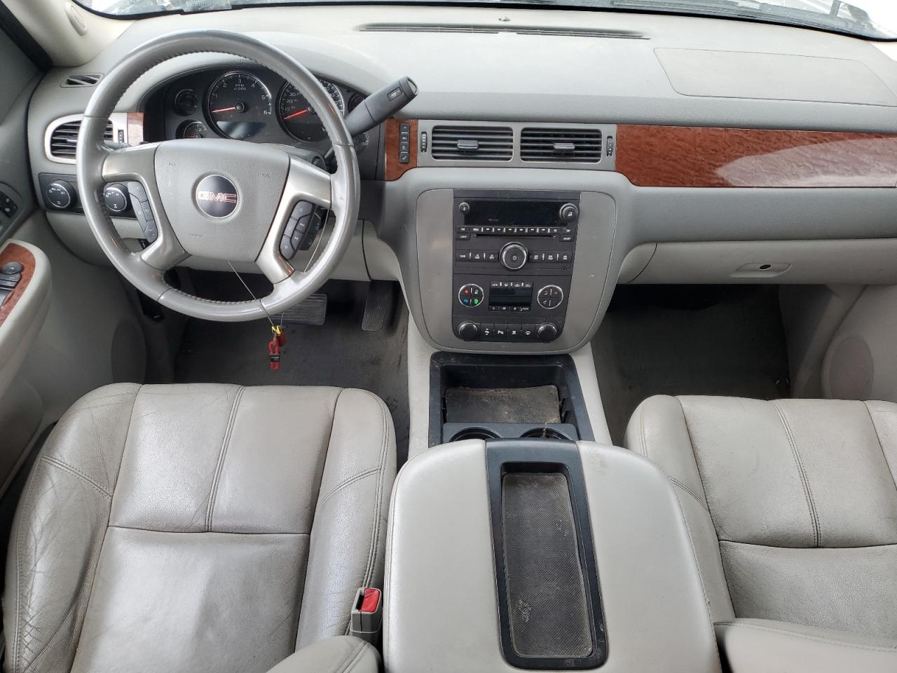 2008 GMC Sierra K1500 VIN: 2GTFK13Y681222795 Lot: 66371624