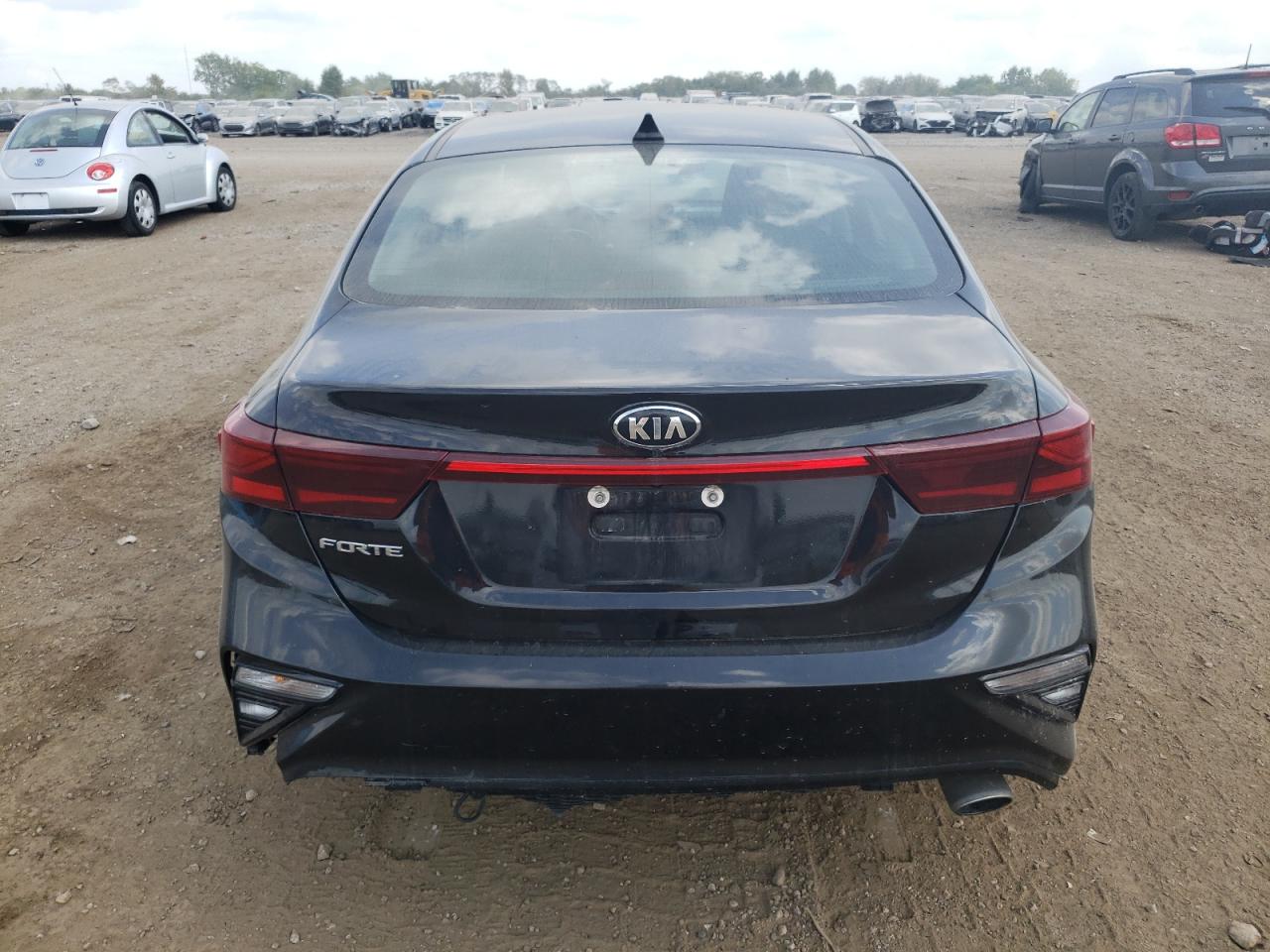 3KPF24AD0LE143555 2020 Kia Forte Fe