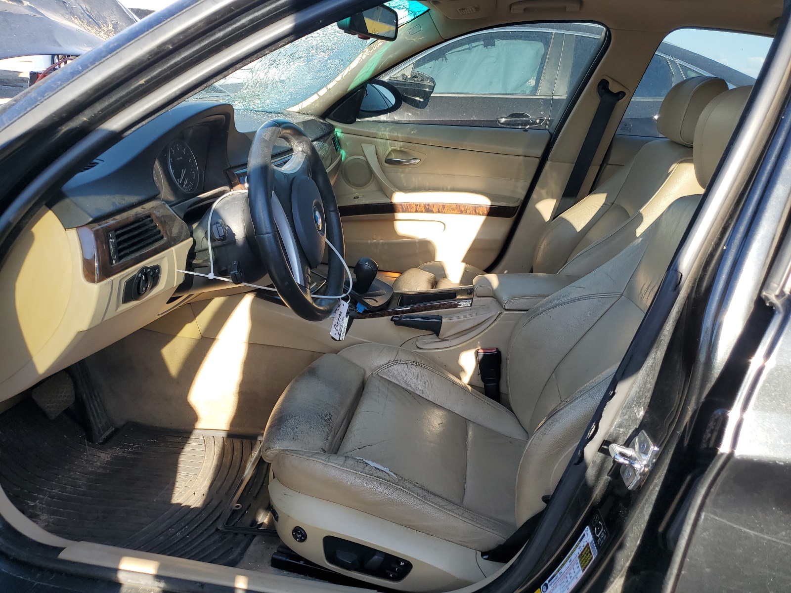 WBAVC53557FZ70772 2007 BMW 328 I Sulev