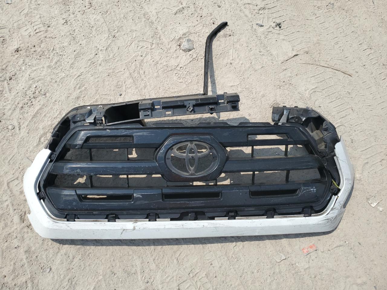 5TFRX5GN6HX080666 2017 Toyota Tacoma Access Cab