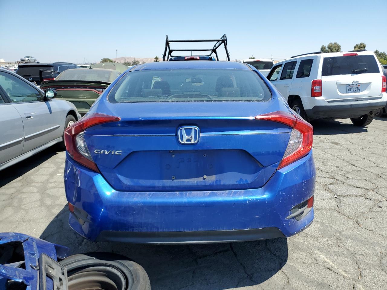 19XFC2F50GE237170 2016 Honda Civic Lx