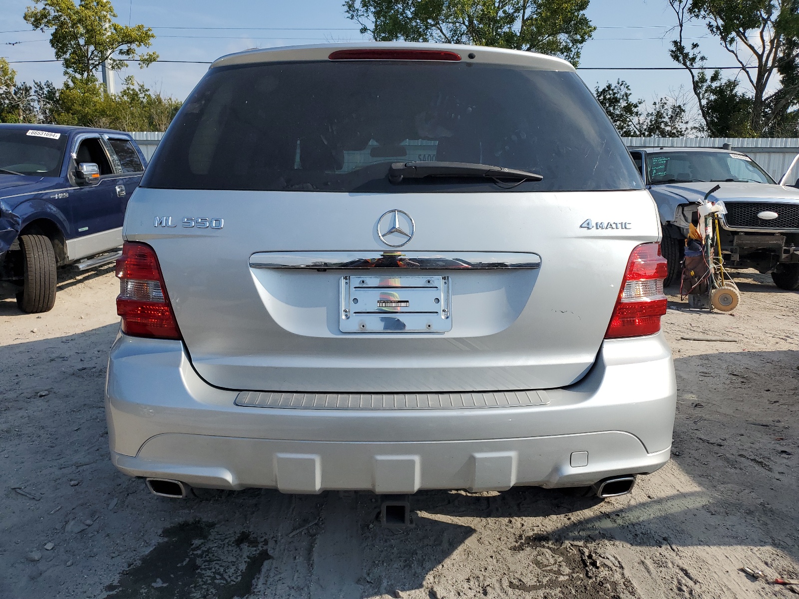 4JGBB72E68A418729 2008 Mercedes-Benz Ml 550