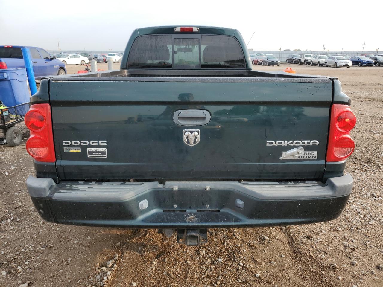 1D7RW3BP2BS667246 2011 Dodge Dakota Slt