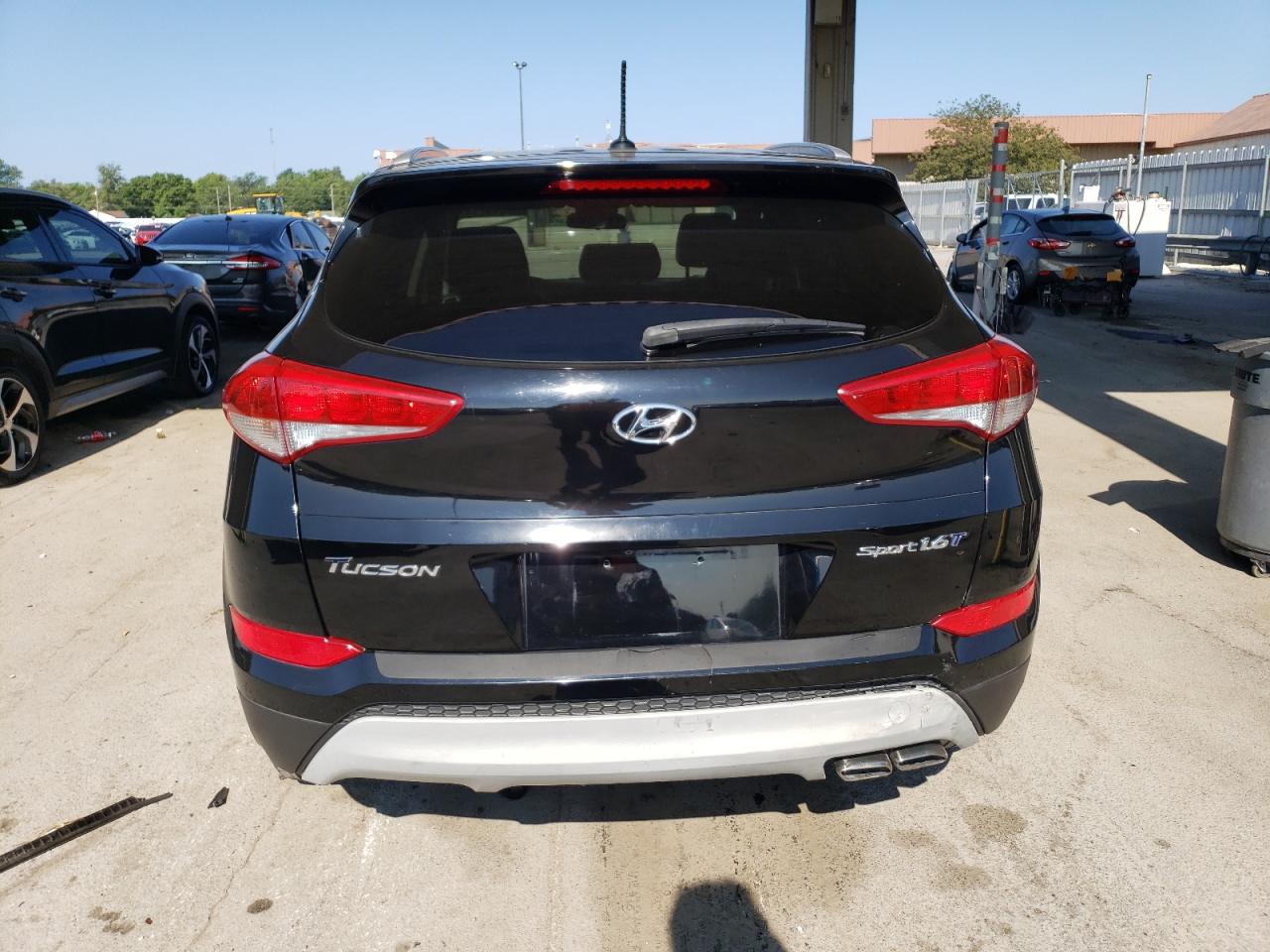 2017 Hyundai Tucson Limited VIN: KM8J33A29HU271037 Lot: 66518714