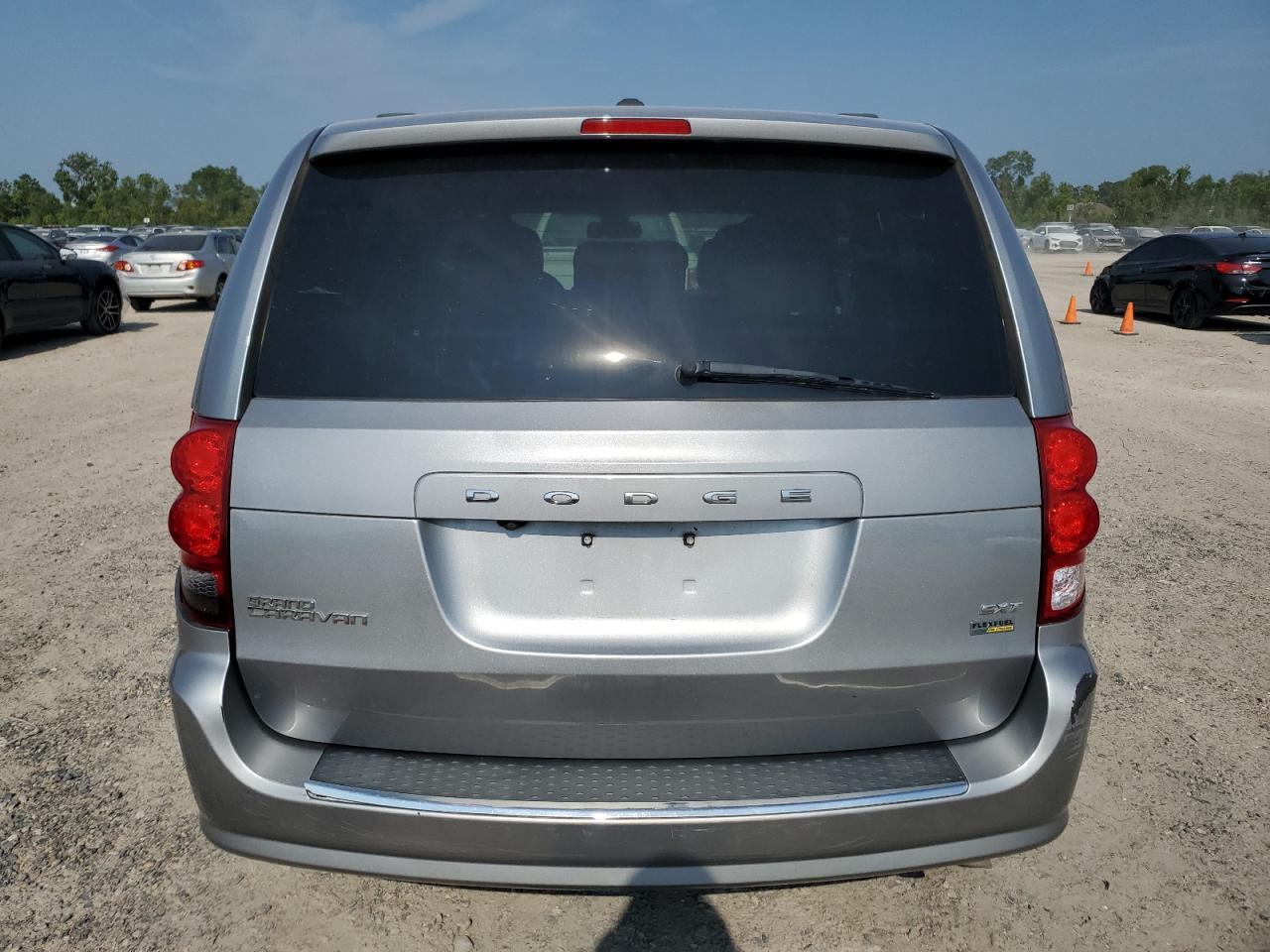 2019 Dodge Grand Caravan Sxt VIN: 2C4RDGCG6KR630370 Lot: 66917154