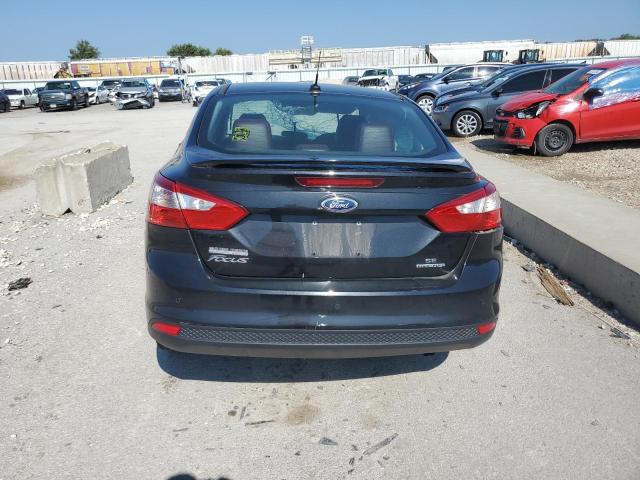  FORD FOCUS 2013 Черный