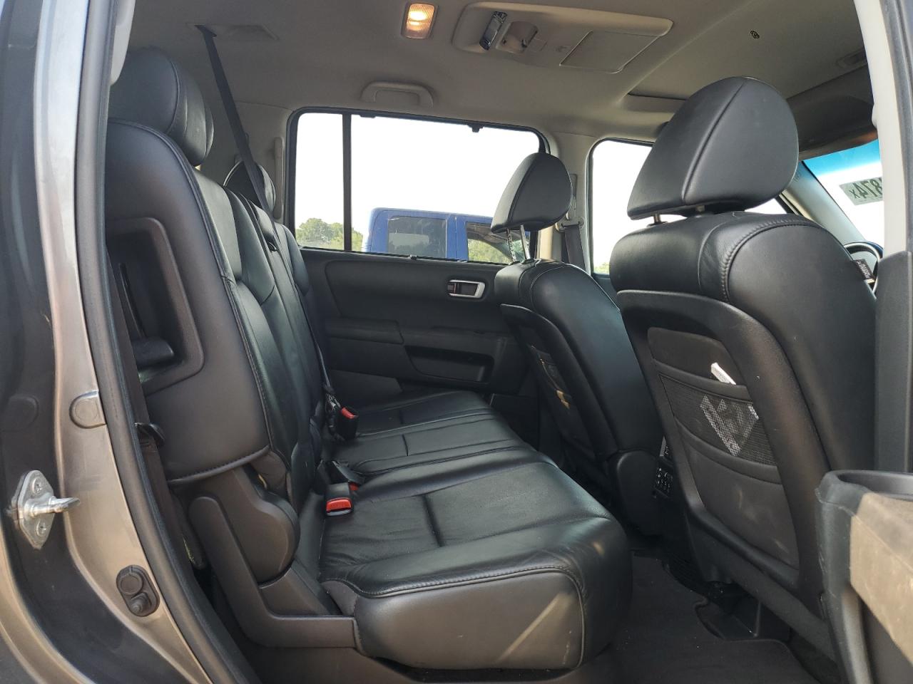 2011 Honda Pilot Touring VIN: 5FNYF4H93BB102523 Lot: 65784874